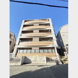 六甲駅より徒歩7分 1階 築35年8ヶ月の賃貸物件