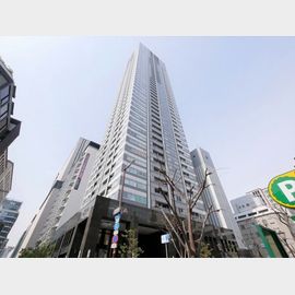 淀屋橋駅より徒歩3分 34階 築19年2ヶ月の賃貸物件