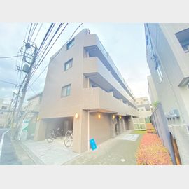 三軒茶屋駅より徒歩8分 4階 築27年の賃貸物件
