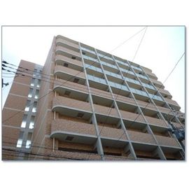 南森町駅より徒歩3分 8階 築17年の賃貸物件