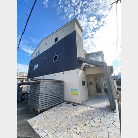 ヴィアノ大谷町 2階 築18年5ヶ月の賃貸物件