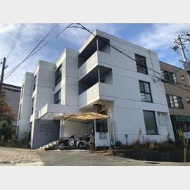 妙法寺駅より徒歩7分 築37年5ヶ月 3階建の賃貸物件