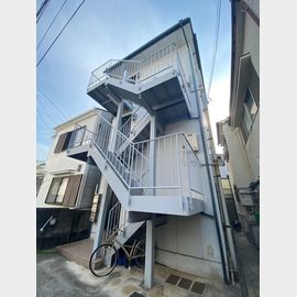 クスチュウ旗塚通 1階 築30年7ヶ月の賃貸物件