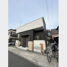 立花駅より徒歩20分 築10年10ヶ月 2階建の賃貸物件