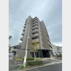 中央市場前駅より徒歩6分 3階 築22年7ヶ月の賃貸物件