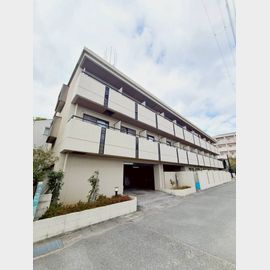 ドムール若山 3階 築33年7ヶ月の賃貸物件