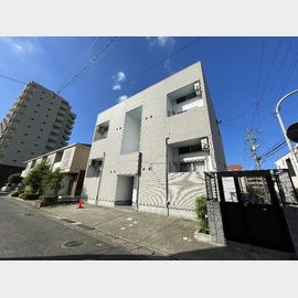 リヴァブル箱崎の賃貸物件