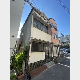 大倉山駅より徒歩5分 1階 築67年1ヶ月の賃貸物件