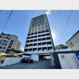 吉塚駅より徒歩7分 10階 築18年5ヶ月の賃貸物件