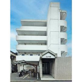 金山駅より徒歩4分 3階 築30年7ヶ月の賃貸物件