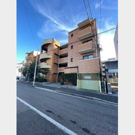 エレガント本山１ 3階 築33年3ヶ月の賃貸物件