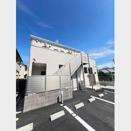 小西文化 1階 築2年の賃貸物件