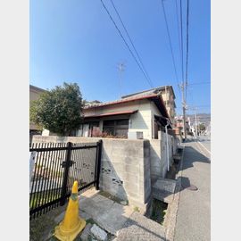 岡本駅より徒歩13分 1階 築60年の賃貸物件