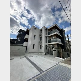 甲子園口駅より徒歩12分 3階 築1年1ヶ月の賃貸物件