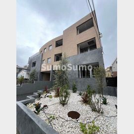 桜新町駅より徒歩5分 築32年10ヶ月 3階建の賃貸物件