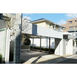 芦屋駅より徒歩3分 築23年7ヶ月 2階建の賃貸物件