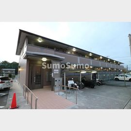 緑が丘駅より徒歩2分 築17年11ヶ月 2階建の賃貸物件