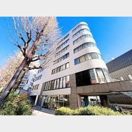原宿駅より徒歩8分 4階 築40年2ヶ月の賃貸物件