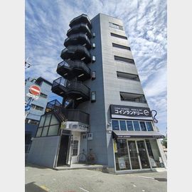 リバーサイド明光 3階 築30年の賃貸物件