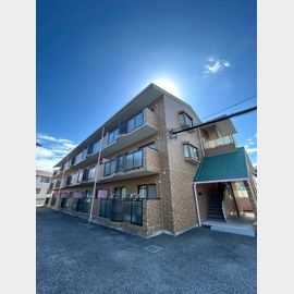 名谷駅より徒歩45分 築30年11ヶ月 3階建の賃貸物件