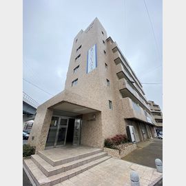 井尻駅より徒歩9分 3階 築43年の賃貸物件