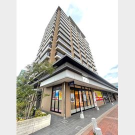 吉塚駅より徒歩2分 11階 築15年の賃貸物件