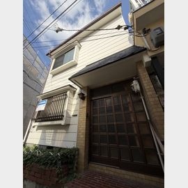 大倉山駅より徒歩11分 築48年2ヶ月 2階建の賃貸物件