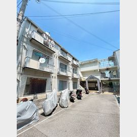 苦楽園口駅より徒歩8分 築42年3ヶ月 3階建の賃貸物件