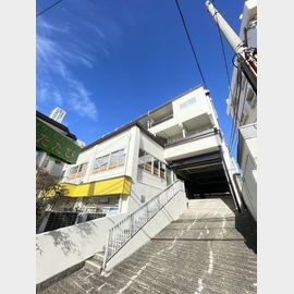 元町駅より徒歩15分 4階 築45年10ヶ月の賃貸物件