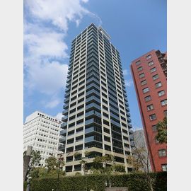 元町駅より徒歩5分 19階 築13年10ヶ月の賃貸物件