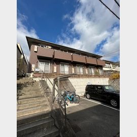 六甲駅より徒歩7分 2階 築18年10ヶ月の賃貸物件