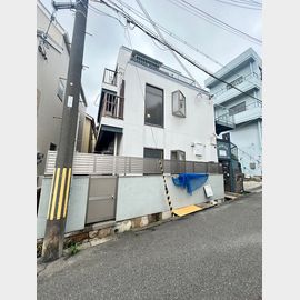 六甲駅より徒歩4分 2階 築30年4ヶ月の賃貸物件