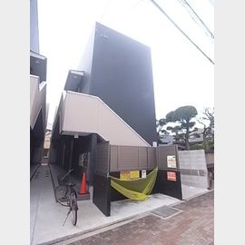 新長田駅より徒歩13分 築9年1ヶ月 2階建の賃貸物件