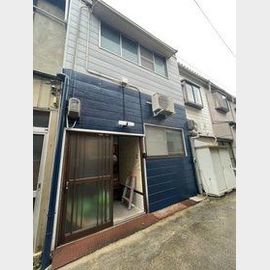 尼崎センタープール前駅より徒歩16分 築47年3ヶ月 2階建の賃貸物件