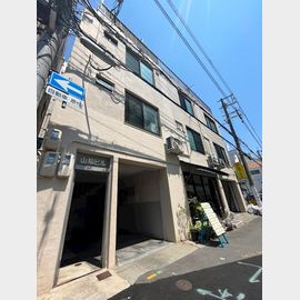 元町駅より徒歩5分 3階 築62年7ヶ月の賃貸物件