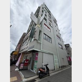 湊川駅より徒歩1分 8階 築26年7ヶ月の賃貸物件
