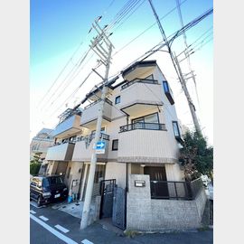六甲駅より徒歩13分 1階 築29年2ヶ月の賃貸物件