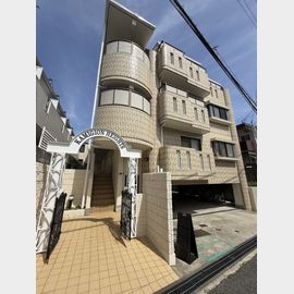 大倉山駅より徒歩13分 1階 築36年7ヶ月の賃貸物件
