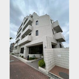 御影駅より徒歩5分 1階 築41年の賃貸物件