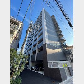 渡辺通駅より徒歩7分 12階 築3年2ヶ月の賃貸物件