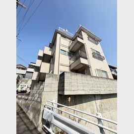 大倉山駅より徒歩9分 3階 築48年1ヶ月の賃貸物件