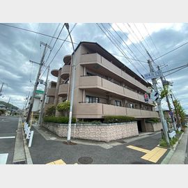 岡本駅より徒歩7分 3階 築27年5ヶ月の賃貸物件