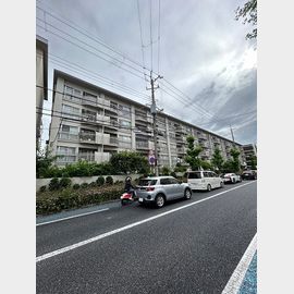 塚口駅より徒歩10分 3階 築53年2ヶ月の賃貸物件