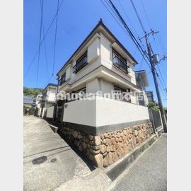 岡本駅より徒歩8分 1階 築50年11ヶ月の賃貸物件