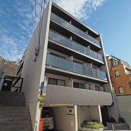 目黒駅より徒歩9分 4階 築9年3ヶ月の賃貸物件