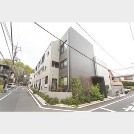 都立大学駅より徒歩13分 2階 築2年5ヶ月の賃貸物件