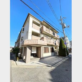 塚口駅より徒歩11分 築30年2ヶ月 3階建の賃貸物件