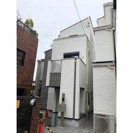 三軒茶屋駅より徒歩9分 1階 築4年3ヶ月の賃貸物件