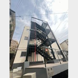 六甲駅より徒歩13分 3階 築58年6ヶ月の賃貸物件