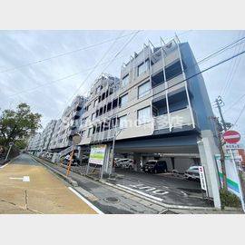 西新駅より徒歩8分 6階 築30年4ヶ月の賃貸物件